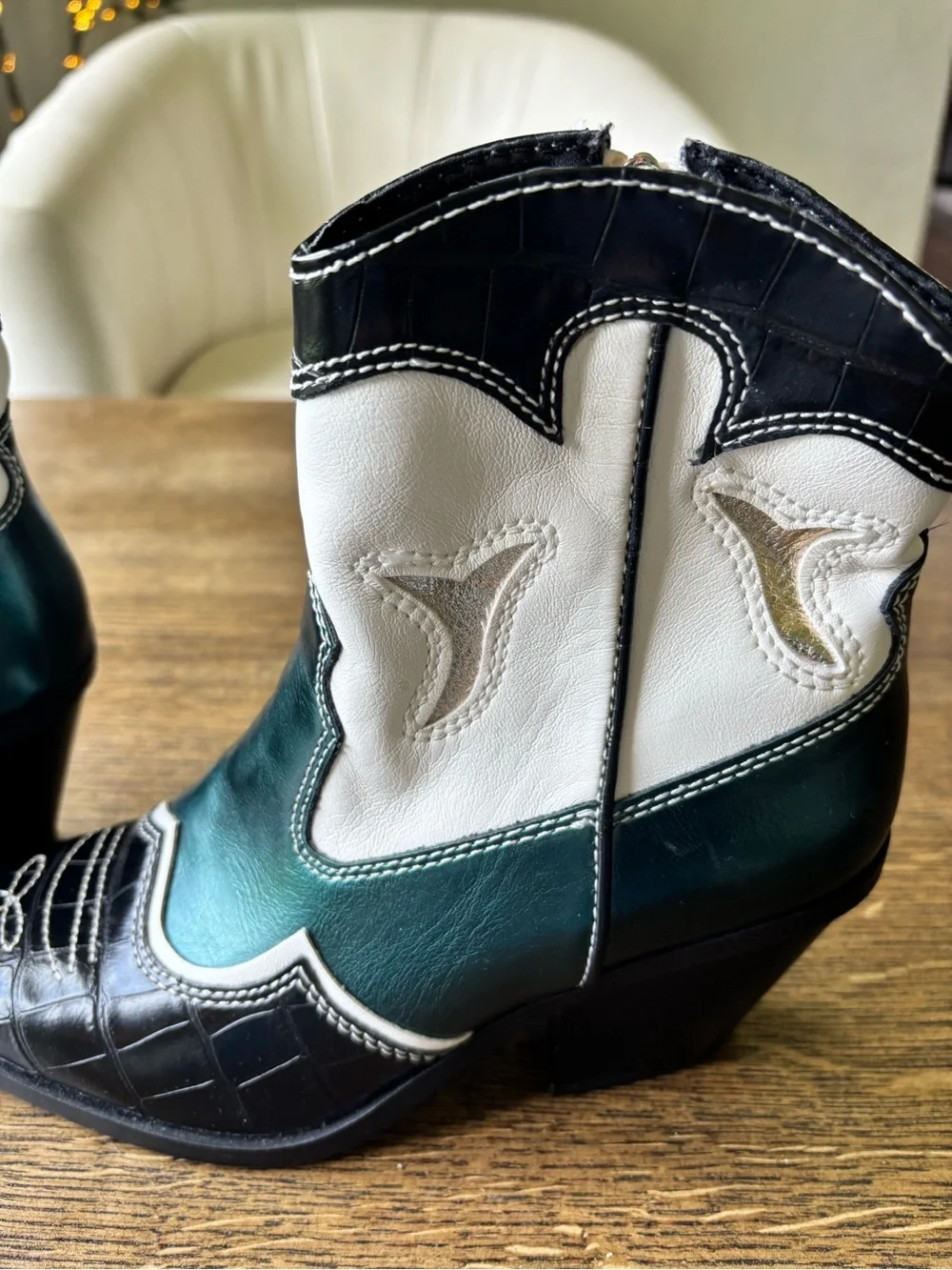 Stradivarius Western Ankle Boots Croc Embossed Pattern EU 37 US 6.5-7